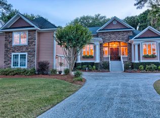 1404 Walking Trail Ct, Mount Pleasant, SC 29466