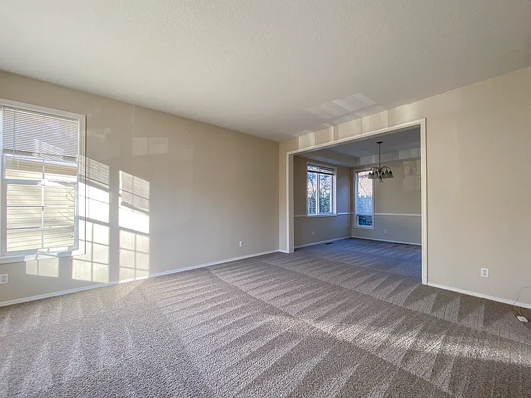 4682 Winthrop Ct — Photo 3