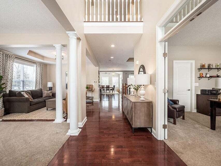 1st image of 8563 Maple Leaf Ct