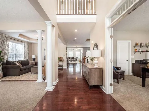 8563 Maple Leaf Ct, Powell, OH 43065