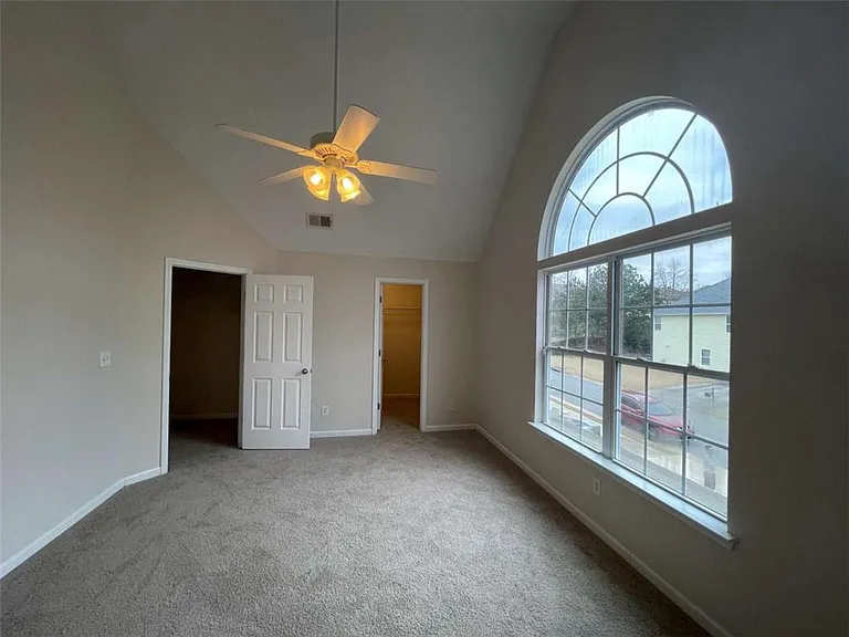 4205 Pointe Vecchio Cir — Photo 24
