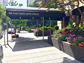 Rented by Avery New York