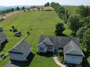 926 Old Ebenezer Rd, Marion, VA 24354