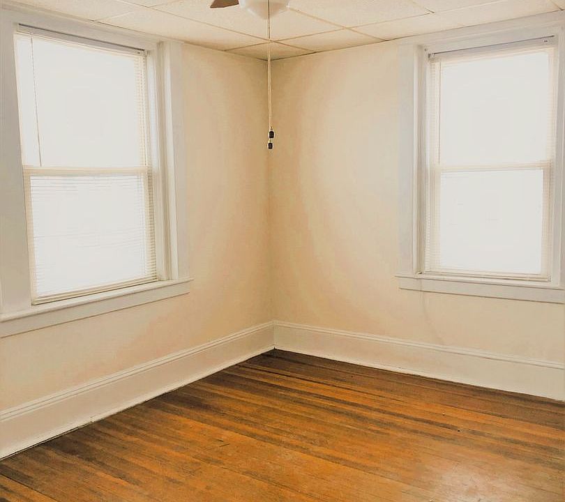 2nd image of 758-770 Tyler St #8