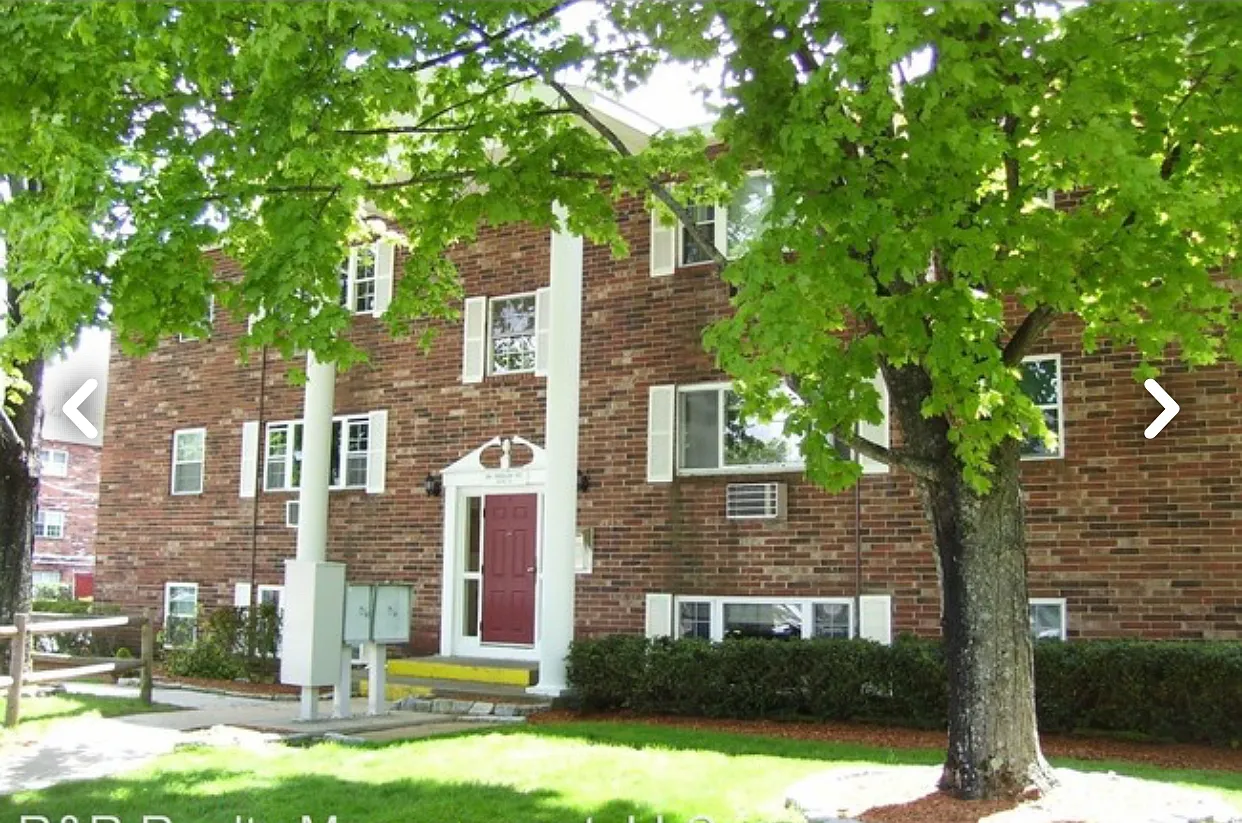 2 bed, 883 sqft, $1,950 — Photo 1