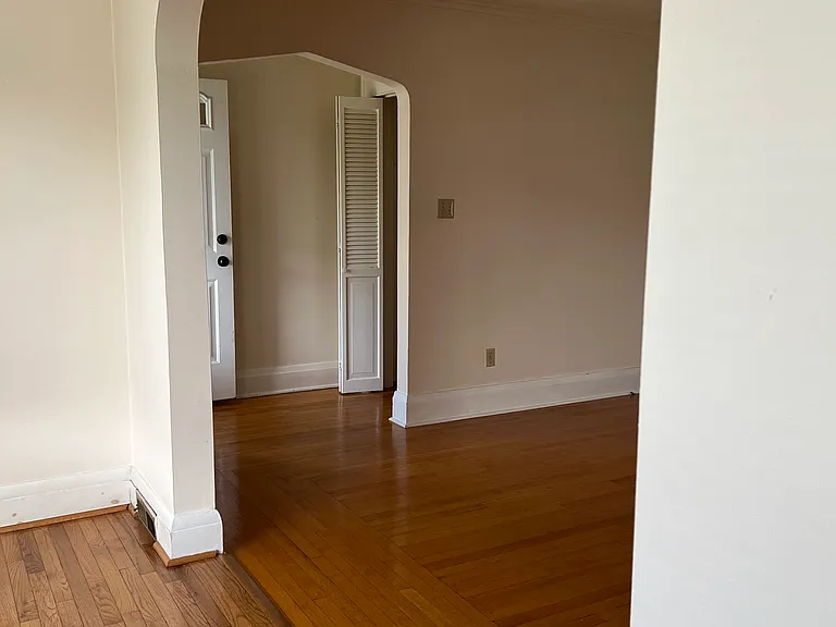 355 Forest Hill Dr #2 — Photo 12
