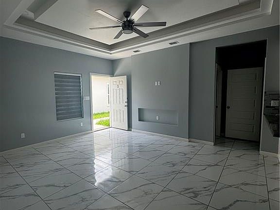 4th image of 1705 Angelina Dr #3