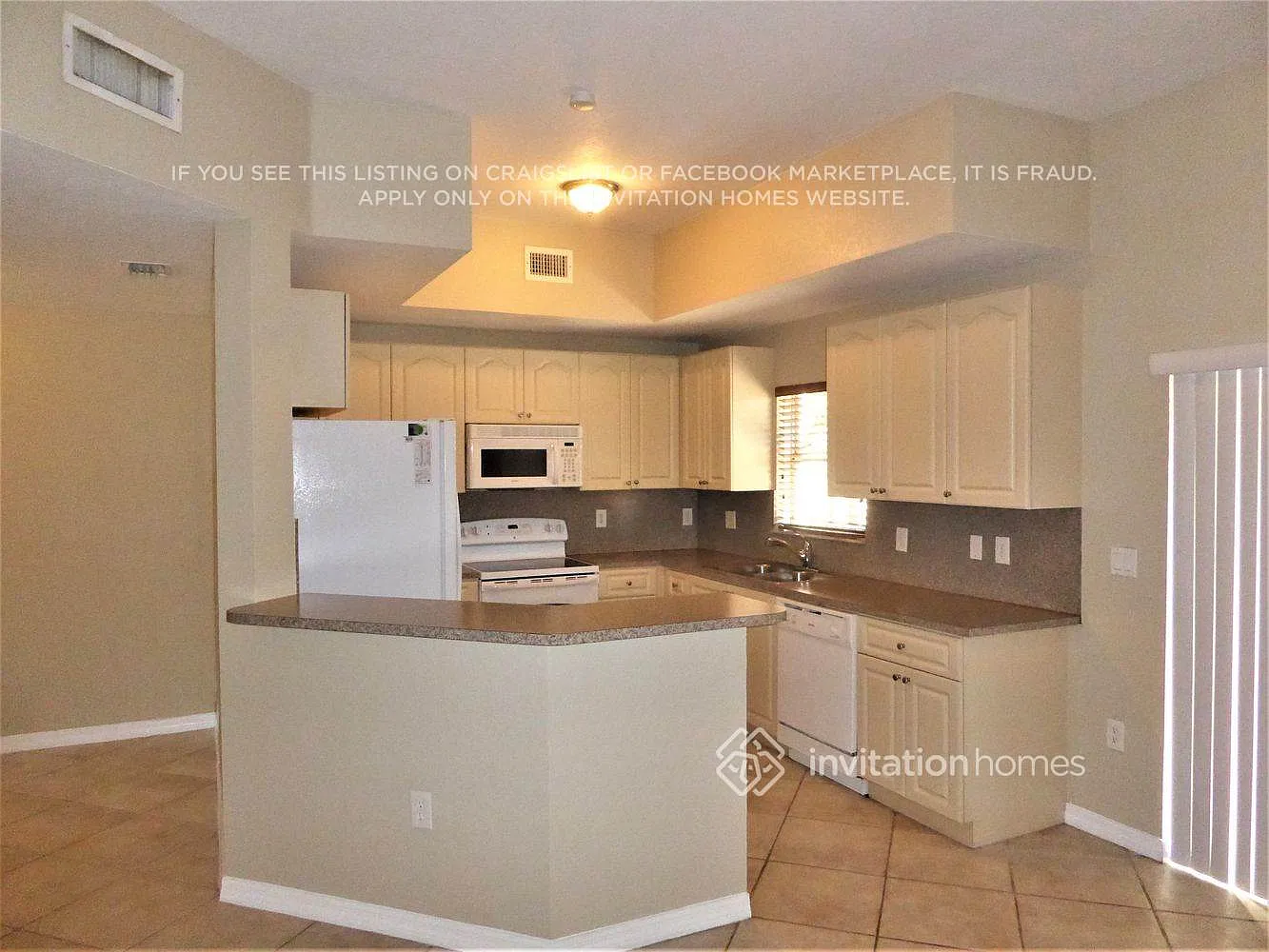 22061 SW 88th Path Cutler Bay, FL 33190 — Photo 4