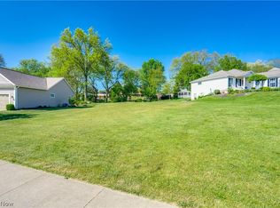 Rapid Falls St NW, Massillon, OH 44647
