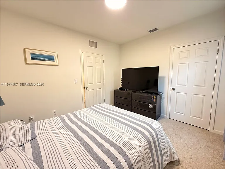 12422 SW Rimini Way — Photo 31