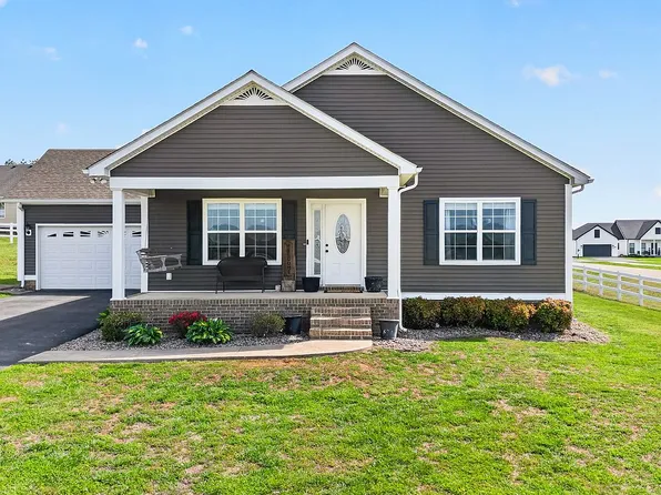 100 Cross Breeze Ct, Auburn, KY 42206