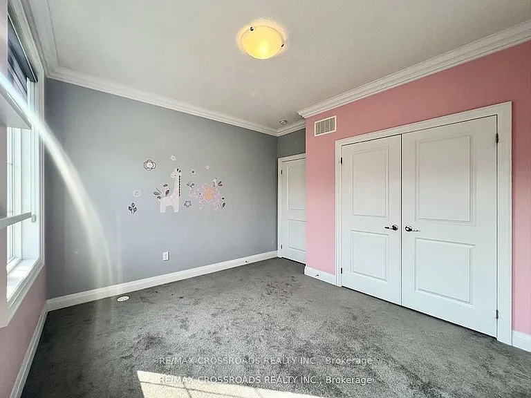 45 Plowman Ln — Photo 22