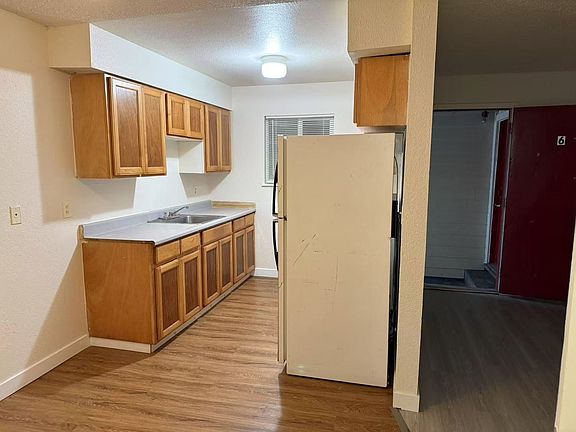 2nd image of 3550 SE 130th Ave APT 6