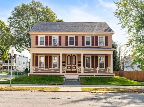 20 W Water St, Wakefield, MA 01880