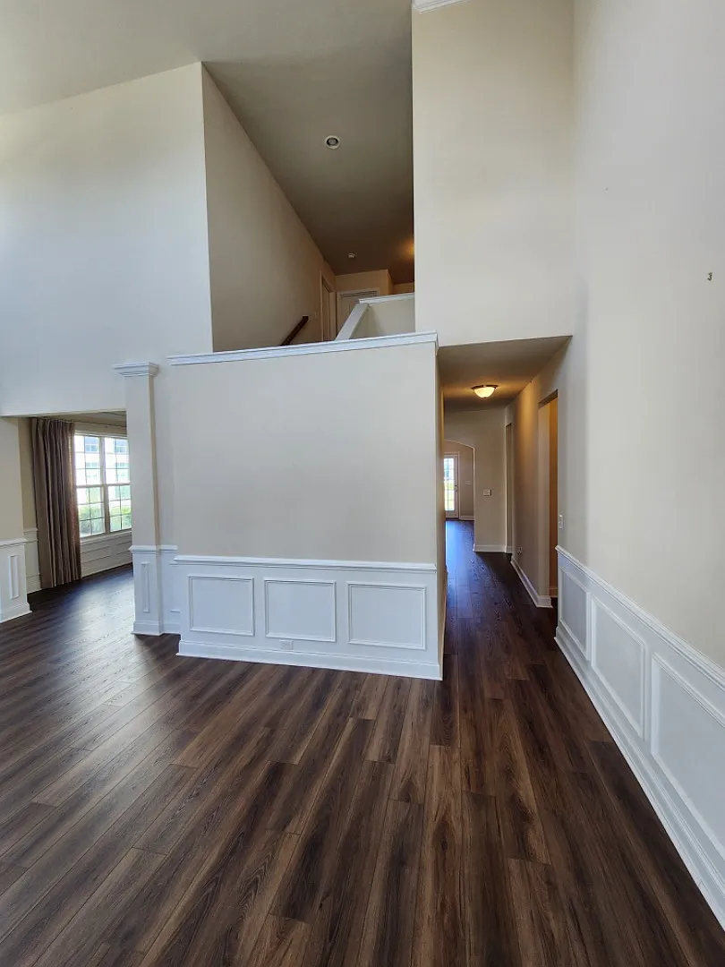 1190 Shire Way — Photo 3