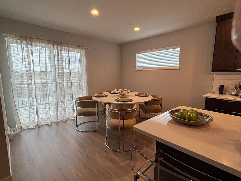 2504 Spark St — Photo 7