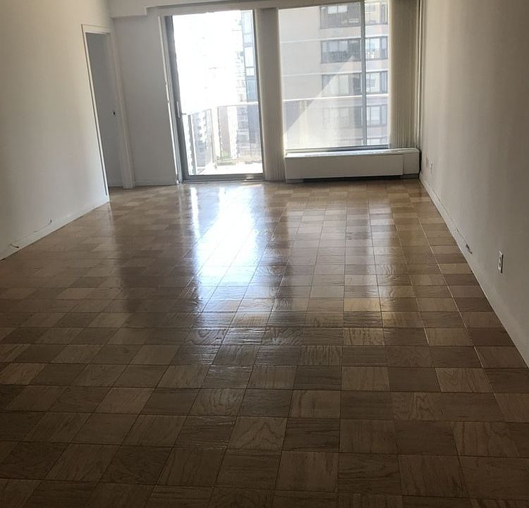 1st image of 200 E 64th St APT 17C