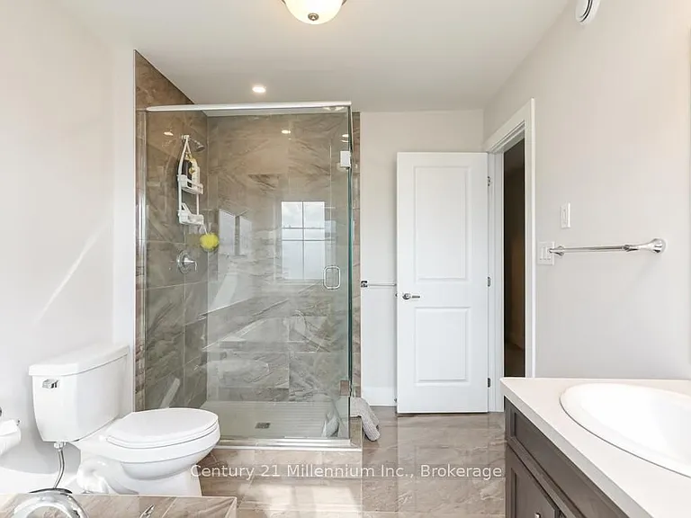 142 Red Pine St — Photo 22