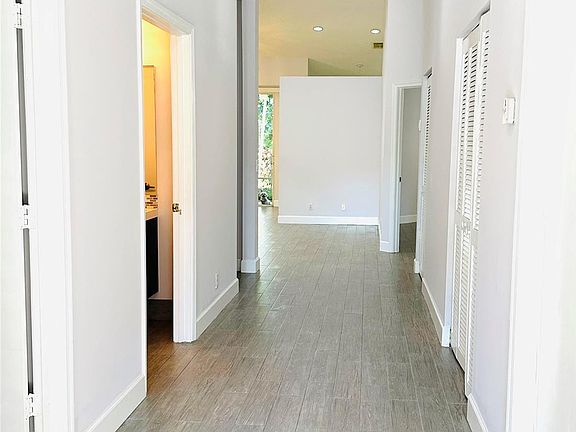 3rd image of 2491-4 Aragon Boulevard #2491-4