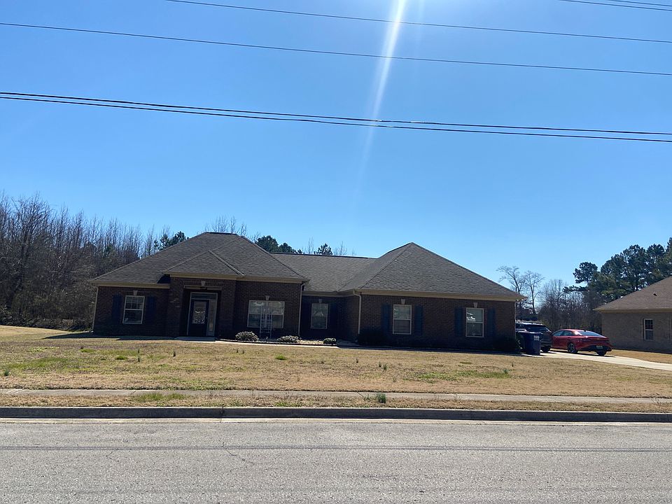 1st image of 171 Thunderbird Dr