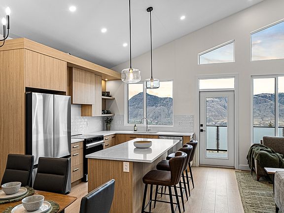 4th image of 2400 Coldwater Dr #133