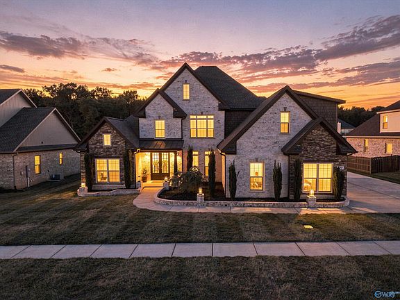 2nd image of 109 Parker Hall Dr