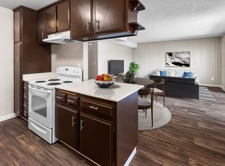 Molokai Apartments, San Diego, CA 92115