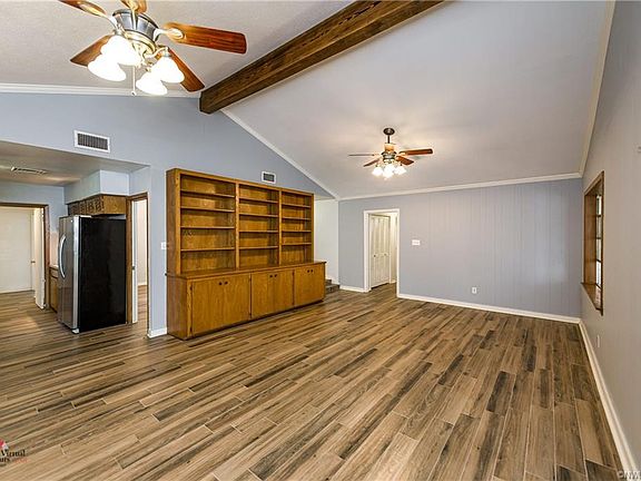 5th image of 628 Albemarle Dr