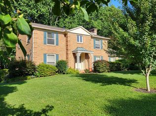 904 Laurel Hill Rd, Knoxville, TN 37923