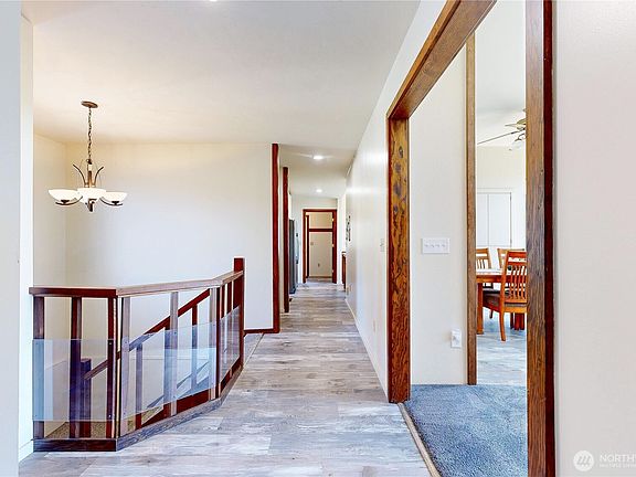 5th image of 457 Prospect Avenue