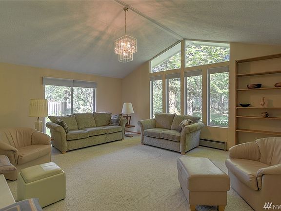 3rd image of 2906 28th Ave NW