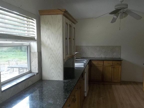 5th image of 7823 SW Citrus Blvd