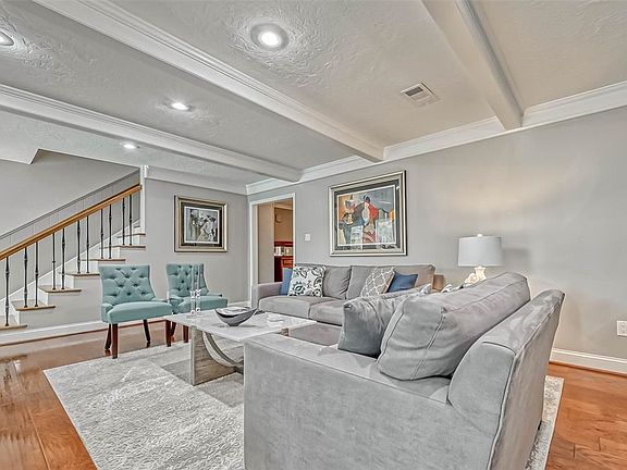 5th image of 1719 Valley Vista Dr