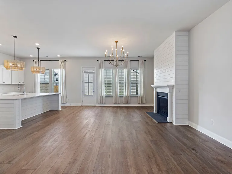 1014 Shore Lap St — Photo 14