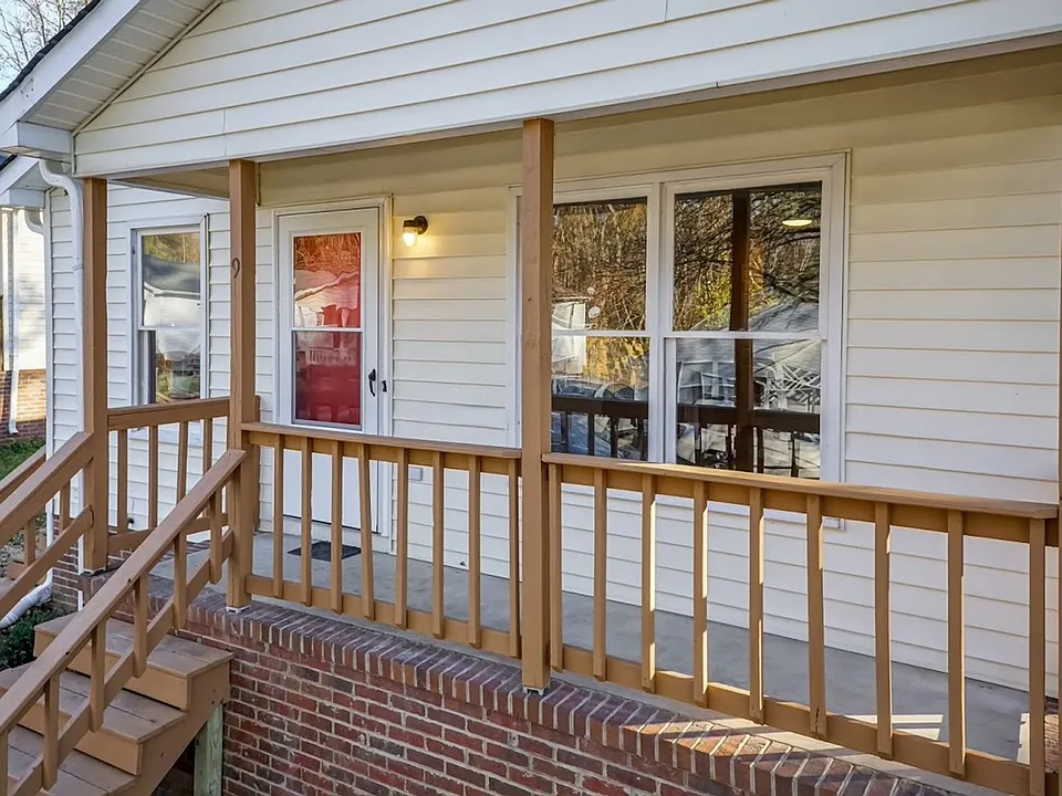 9 Quad Oak Dr