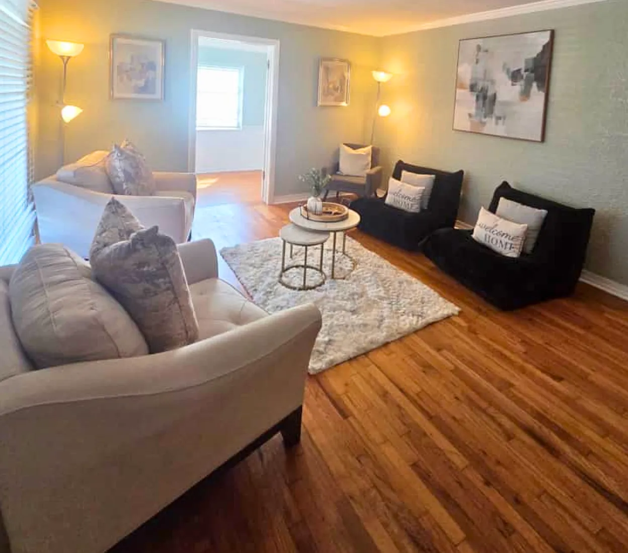 3 bed, $2,300 — Photo 1