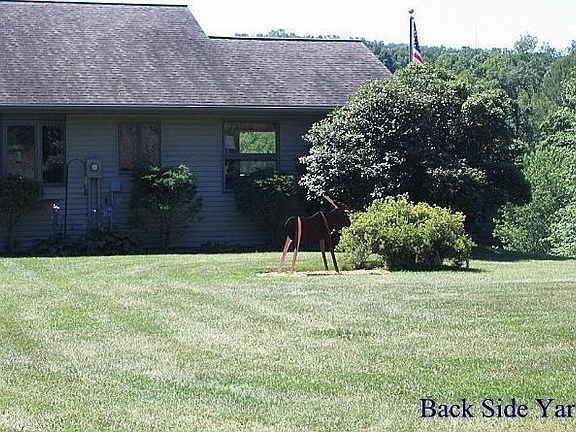 3rd image of 25348 Kelly Ln