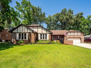 313 Fairington Dr, Summerville, SC 29485