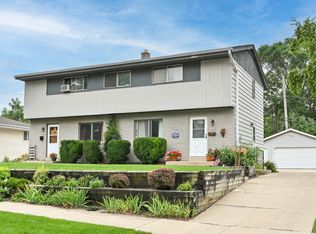 6262 S Robert Ave #6264, Cudahy, WI 53110