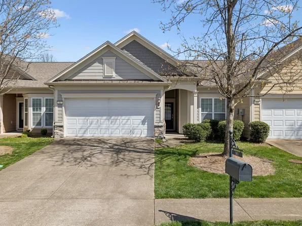 303 Blockade Ln, Mount Juliet, TN 37122