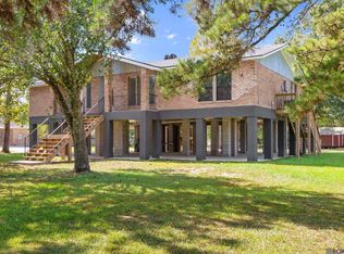 25511 Plantation Ave, Denham Springs, LA 70726