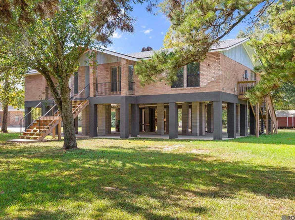 25511 Plantation Ave, Denham Springs, LA 70726