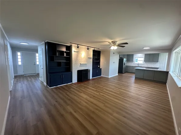 1803 N Alexander St, Sherman, TX 75092