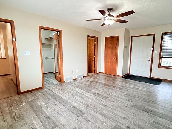 5th image of 3001 5th St NE