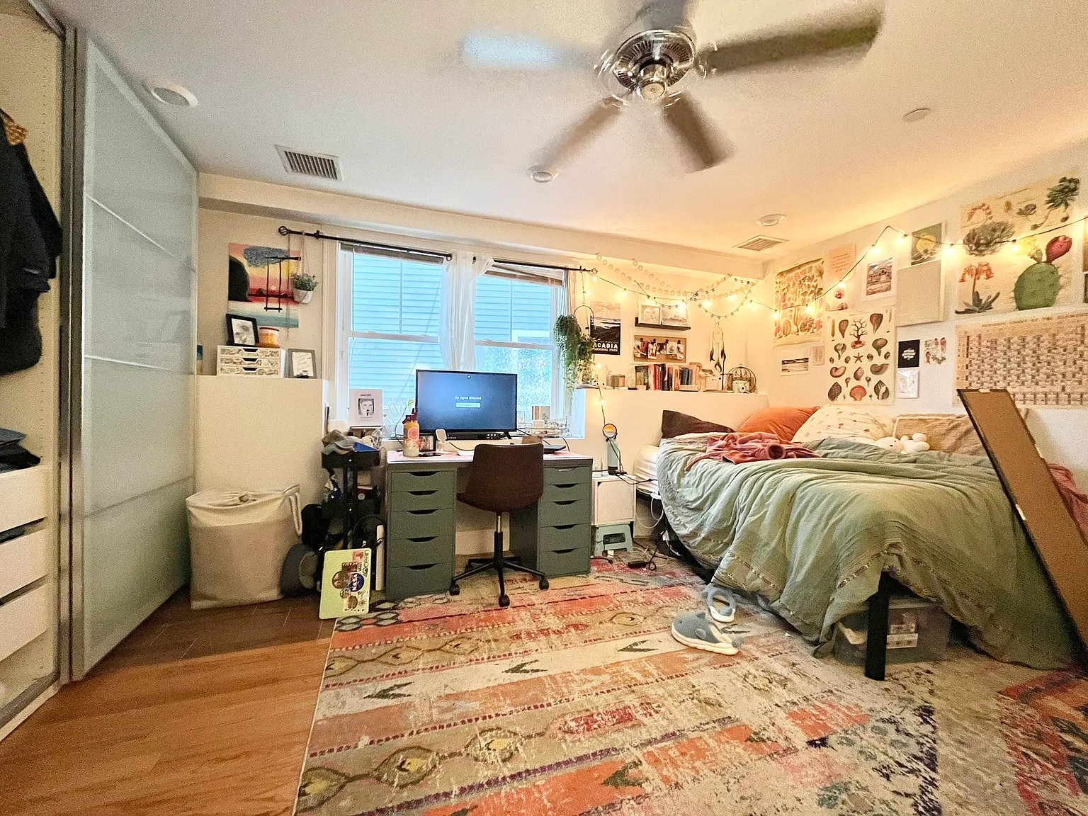 5 bed, 2.5 bath, 1800 sqft, $5,950 — Photo 4