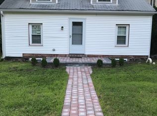 28 Hancock St, Lambertville, NJ 08530