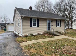 1212 McKinley St, Mascoutah, IL 62258