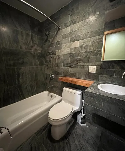 87 Chrystie St #2B — Photo 25