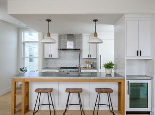 23 Shipyard Dr APT 406, Hingham, MA 02043