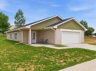 1512 Duncan Dr, Muscatine, IA 52761